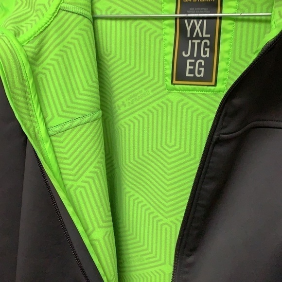 UNDER Armour | lined polyester jacket with hood - Picture 4 of 6